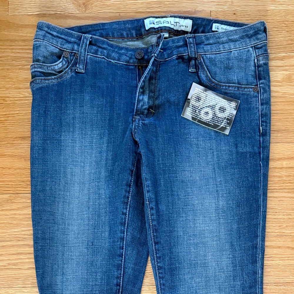 Brand-new, never worn Salt Works size 28 boot-cut jeans